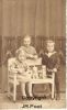 Martinus Poot 1923 Arij Poot  Maria Mostert 1927.jpg